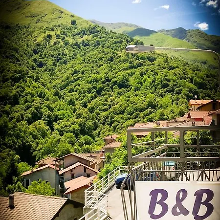 ベッド・アンド・ブレックファスト Zia Maria Garzeno